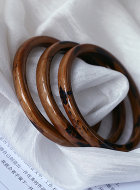 女款文玩血柳手镯天然血柳手镯