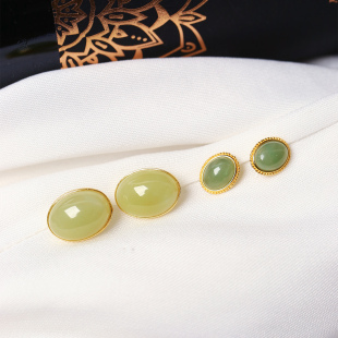 天然和田玉椭圆形蛋面耳钉纯银镶嵌耳饰 玉石耳钉饰品礼物 女款