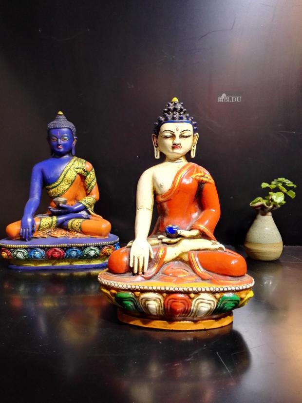 尼泊尔释迦摩尼佛像 全手工泥塑民间工艺坐像 莲花佛祖坐像