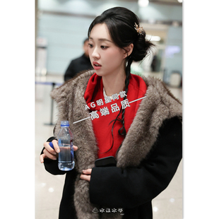 管乐2026马年春晚同款毛呢大衣风衣外套直筒牛仔裤长裤子衣服春节