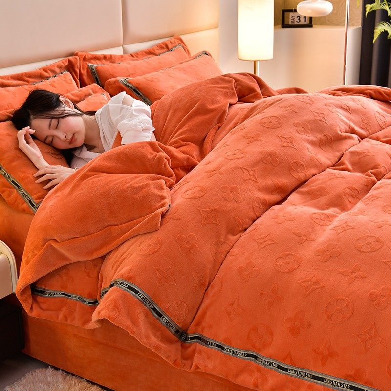 2025新款轻奢雕花牛奶绒床品四件套双面加厚法莱绒被套珊瑚绒床单,床上用品,床品套件/四件套/多件套,淘宝优惠券,粉丝福利购,淘宝优惠卷