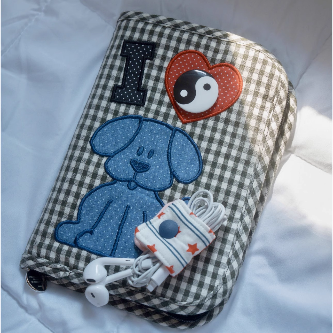 韩国卡通小狗狗刺绣美式复古格子卡包多功能证件收纳包旅行手账包