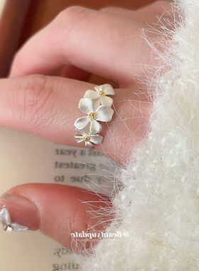 韩系ins素银花朵开口戒指甜美戒