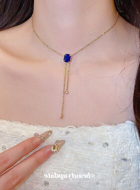 韩系镶钻方形吊坠项链复古气质