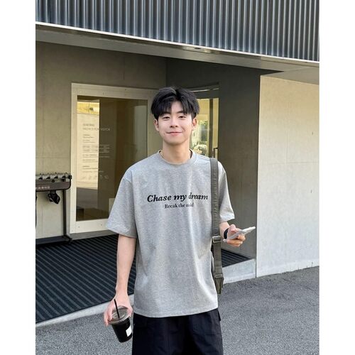 宽松灰色纯棉圆领短袖T恤男夏季