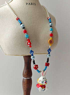 原创设计迪士尼爱丽丝梦游仙境兔子先生捷克琉璃小众可爱童趣项链
