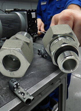 1CB-WD/RN液压接头卡套式碳钢镀锌英制国标ISO8434公制螺纹GE-L-R