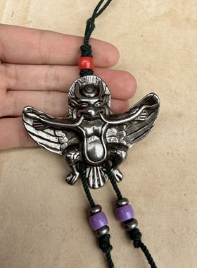 藏传天玄铁雕件金翅大鹏鸟吊坠挂件项链民族风复古工艺挂饰50*63m
