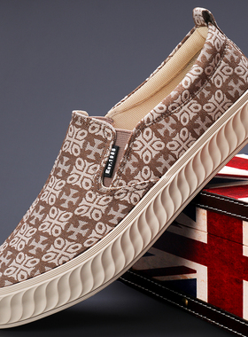 24807闪步男士新款百搭透气春夏秋季休闲一脚蹬懒人学生帆布潮鞋