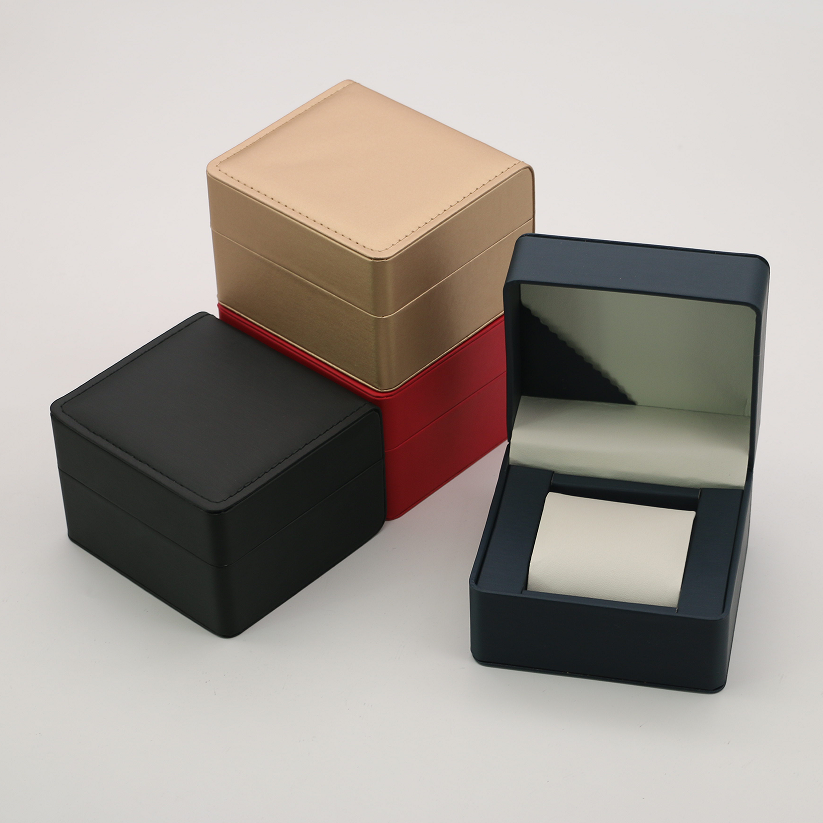 PU扯线手表盒圆角手表盒礼盒翻盖雨丝纹腕表包装收纳展示表盒批发