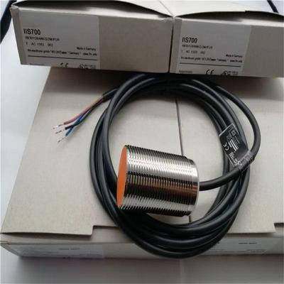 全新IIS700 IIS701 IIS702 IIS703 IIS704 IIS705 IIS706接近开关