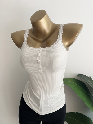 版型好到爆显瘦U领遮副乳吊带