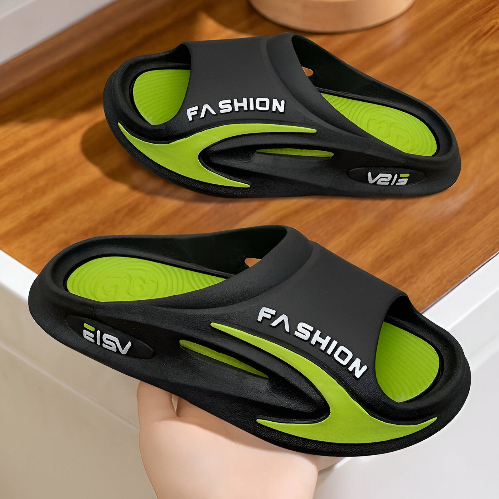 高级儿童拖鞋男童夏季室内家居大童小孩防滑外穿运动踩屎感凉男士