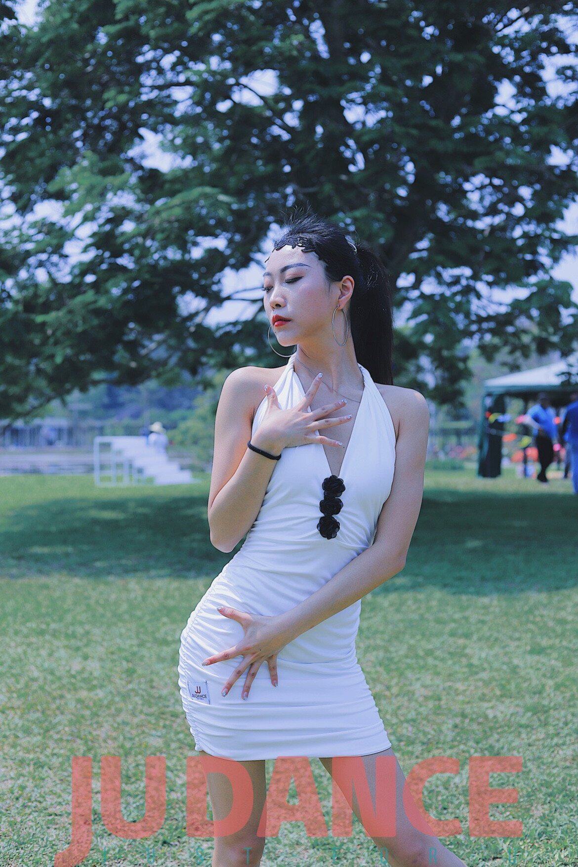 JUDANCE新款拉丁舞V领挂脖小香风连体裙包臀表演服教课练舞服C32