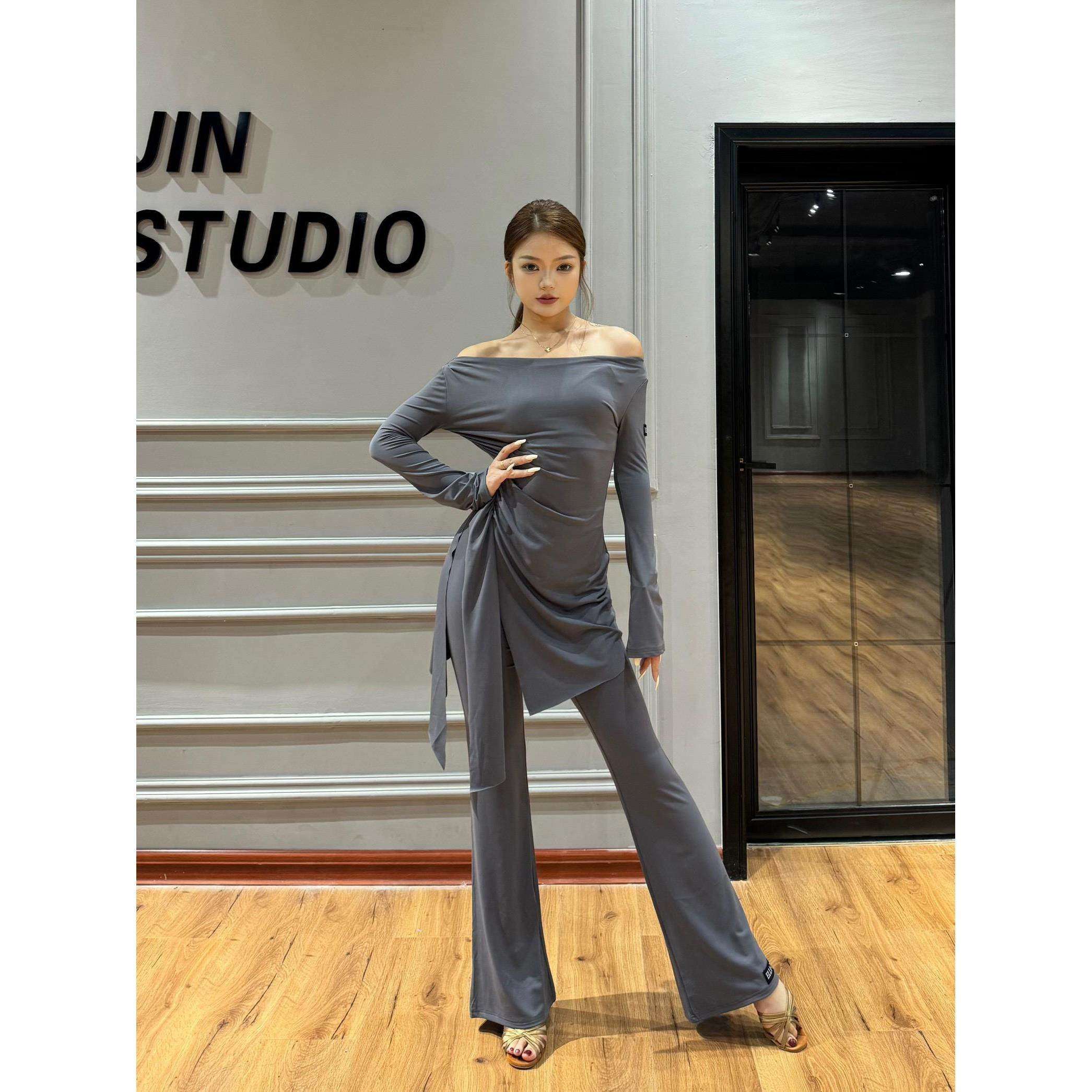 拉丁舞服女露肩长袖上衣罩衫喇叭裤棕黑灰色套装教课练舞表演,运动/瑜伽/健身/球迷用品,拉丁舞练习套装,淘宝优惠券,粉丝福利购,淘宝优惠卷