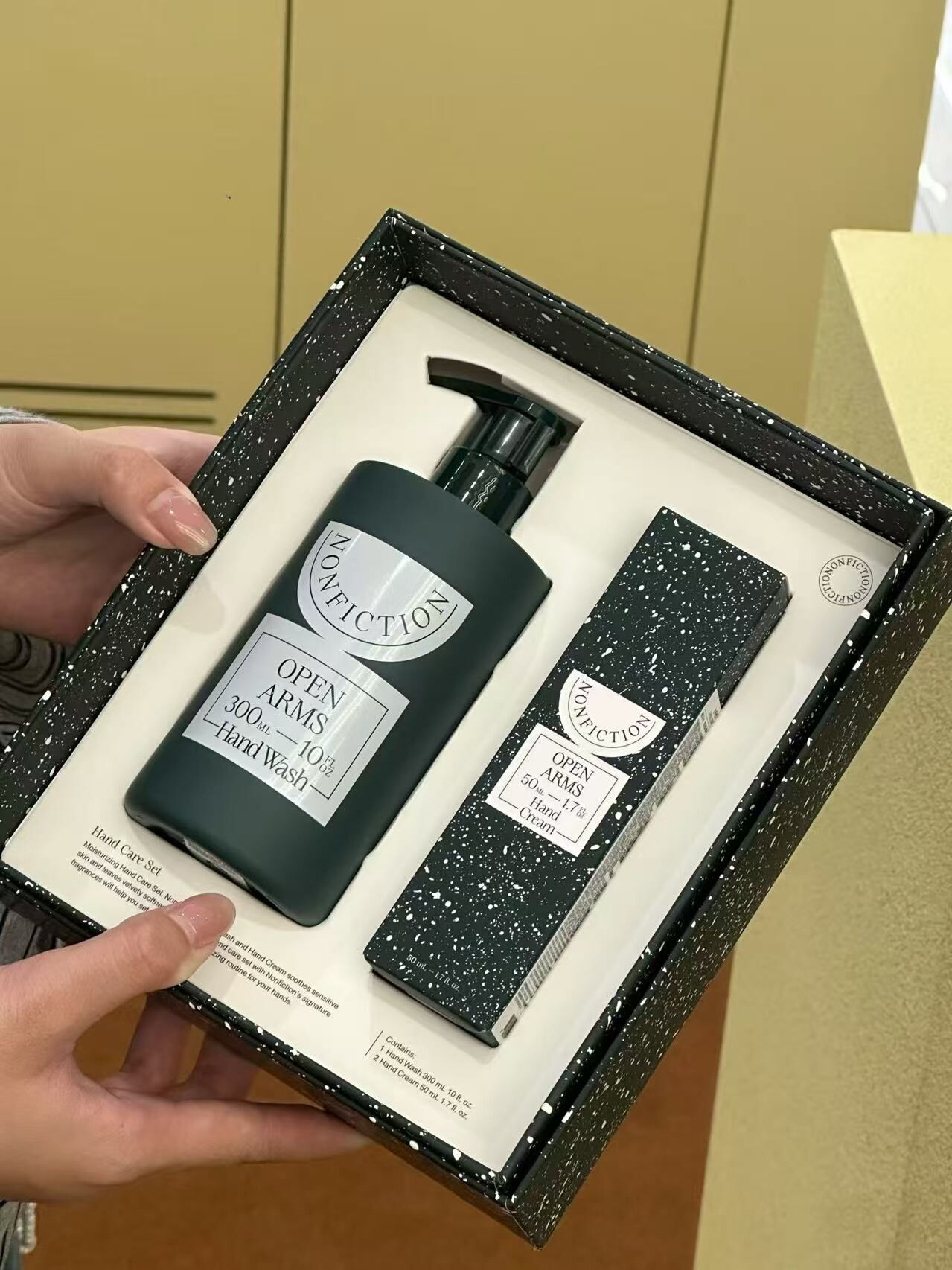 Nonfiction伴手礼盒 洗手液300ml+护手霜50ml,美容护肤/美体/精油,身体护理套装/礼盒,淘宝优惠券,粉丝福利购,淘宝优惠卷