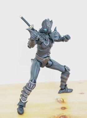 鸦KARAS 城市守护者 ST 鸦乙羽 1/12 可动人偶 模型摆件 盒装手办