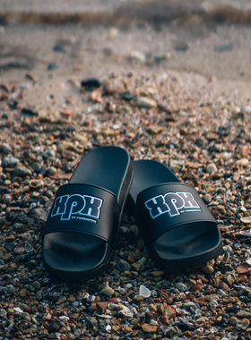 XPX 周柏豪 EMBOSSED LOGO SLIPPER 团队浮雕印花PVC拖鞋
