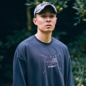 团队哑面胶浆印花圆领短袖 XPX 周柏豪 T恤