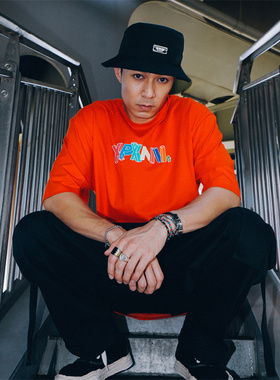 XPX 周柏豪 ROTATING XPXVIII 彩色团队字母印花圆领短袖T恤