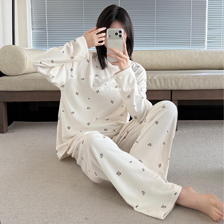 睡衣女款秋小熊亲肤绒长袖长裤两件套韩版休闲圆领女士家居服套装