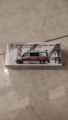TINY玩具微影Tiny仿真机场警区Sprinter斯宾特AM7665 176合金车模