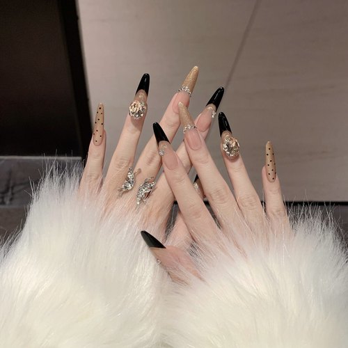 手工定制光疗穿戴美甲新年富家千金波点金色红婚纱新娘华子可拆卸