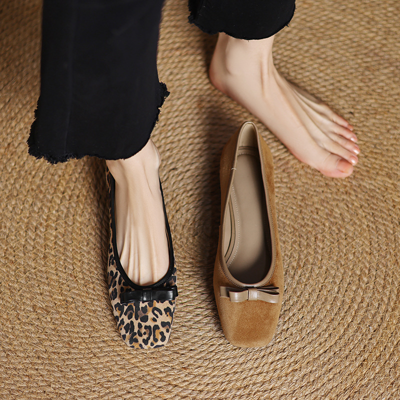 法式单鞋女春秋蝴蝶结2025新款方头低跟平底鞋真皮磨砂皮40大码41