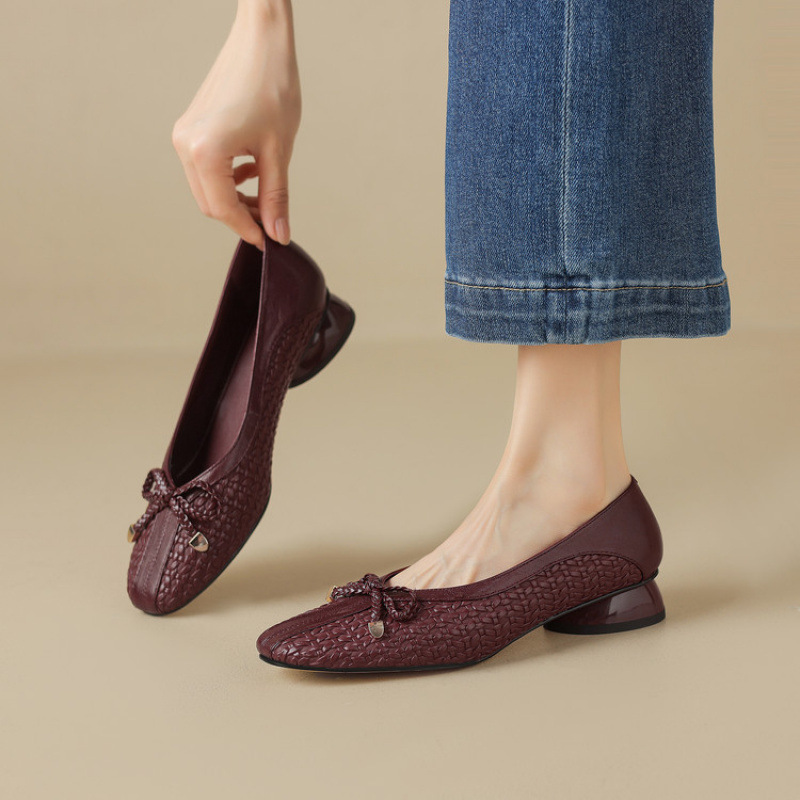 法式温柔风编织蝴蝶结浅口单鞋女通勤真皮圆头小皮鞋一脚蹬奶奶鞋