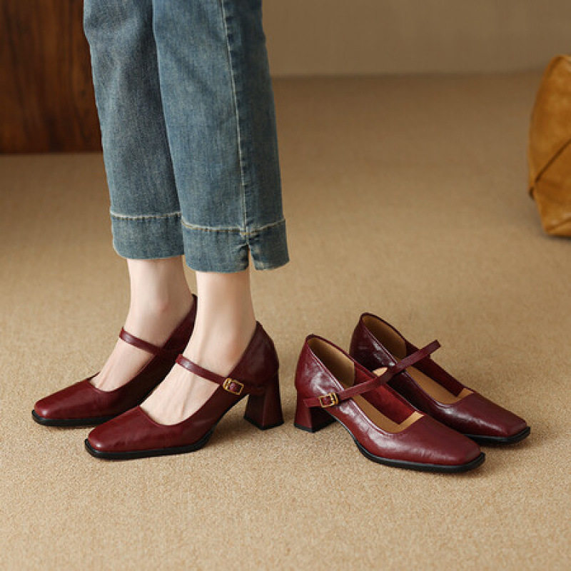 2025新款浅口方头高跟鞋女一字扣带粗跟单鞋不累脚小皮鞋大码女鞋,居家布艺,居家婚庆拖鞋,淘宝优惠券,粉丝福利购,淘宝优惠卷