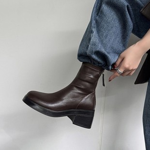 巨好穿法式 秋冬高跟瘦瘦马丁靴子 复古棕色粗跟短靴女2025新款