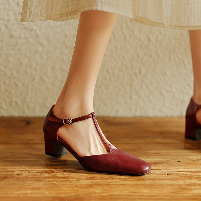 气质法式复古粗跟T字带玛丽珍包头包跟凉鞋2024春新款百搭高跟鞋,女鞋,马丁靴,淘宝优惠券,粉丝福利购,淘宝优惠卷