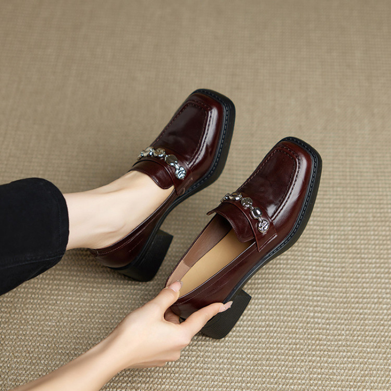 巨好看2025新款真皮复古方头金币高跟乐福鞋女不累脚粗跟单鞋皮鞋