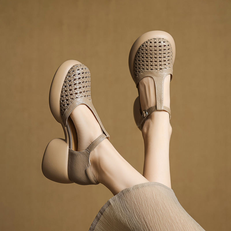 法式复古包头厚底凉鞋女真皮镂空猪笼鞋2025新款夏季洞洞罗马高跟