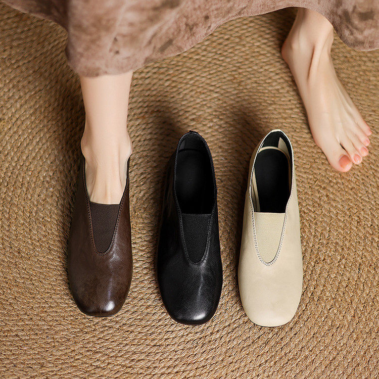 敲软敲舒适好穿不累脚圆头低跟牛皮单鞋2025春季低跟时尚小皮鞋女,户外/登山/野营/旅行用品,登山鞋/徒步鞋,淘宝优惠券,粉丝福利购,淘宝优惠卷
