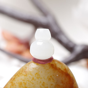 8.6mm在售云轩玉艺天然新疆和田玉籽料白玉葫芦三通佛头配饰手串