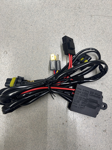 h4大灯改装氙气灯透镜防水灌胶头12 V变光线组 h4远近光线束