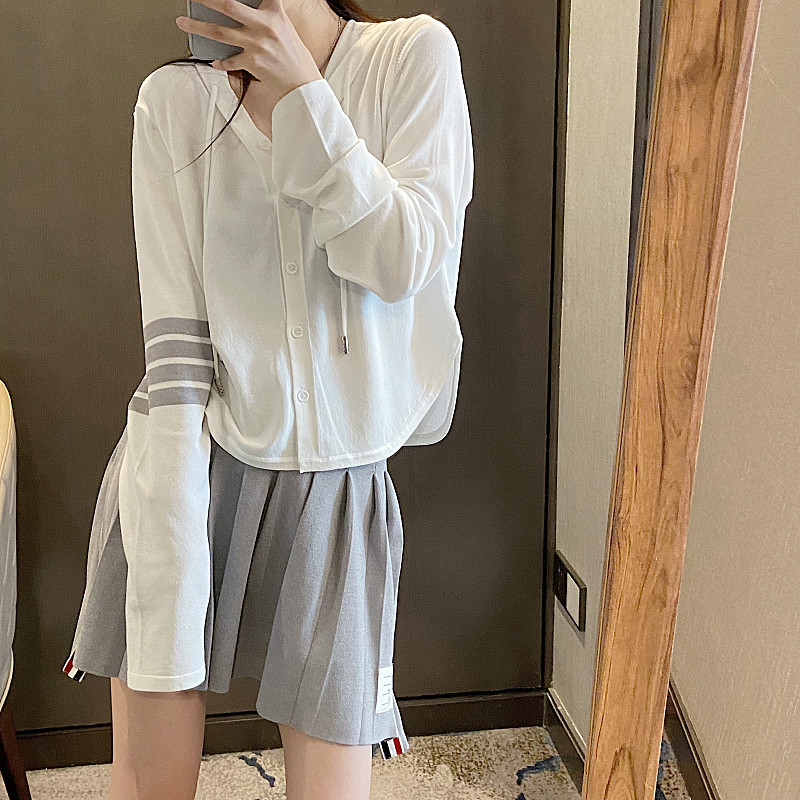 夏季tb四条杠连帽长袖防晒衣女短款外穿薄款冰丝针织开衫百搭显瘦