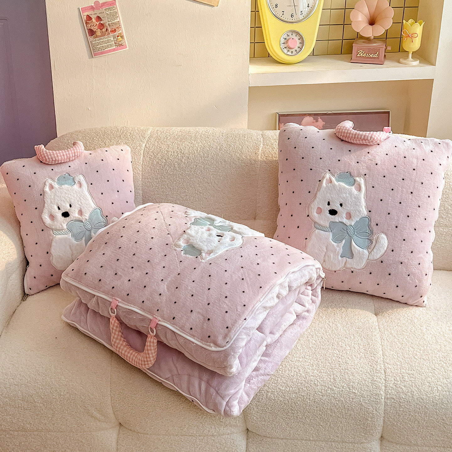 卡通牛奶绒抱枕被子两用加厚二合一可折叠车载靠垫办公室毛绒毯子,居家布艺,抱枕被,淘宝优惠券,粉丝福利购,淘宝优惠卷