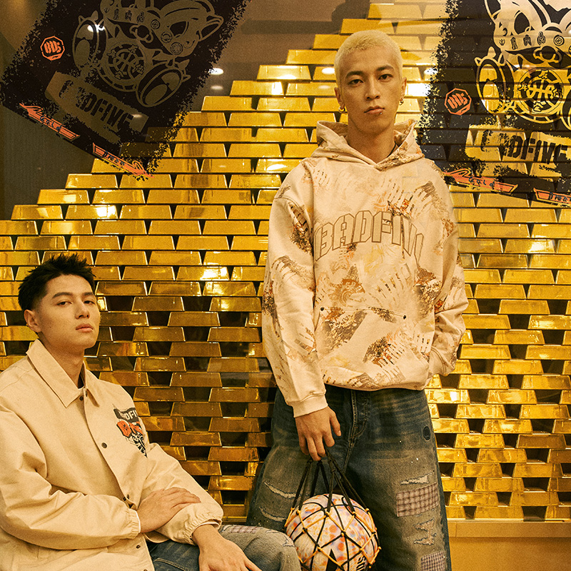 李宁反伍BADFIVE反伍系列男子宽松型春秋套头连帽卫衣AWDU719-2