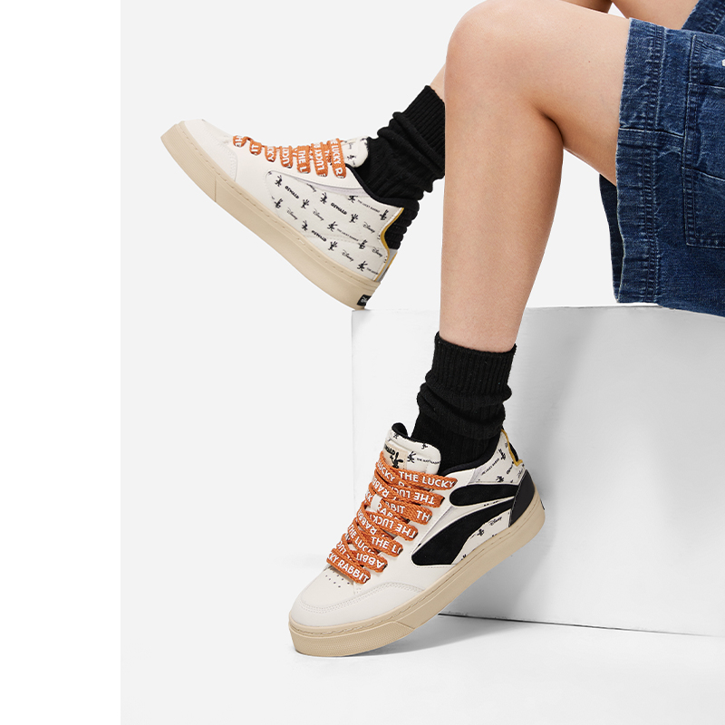 中国运动休闲鞋李宁减震