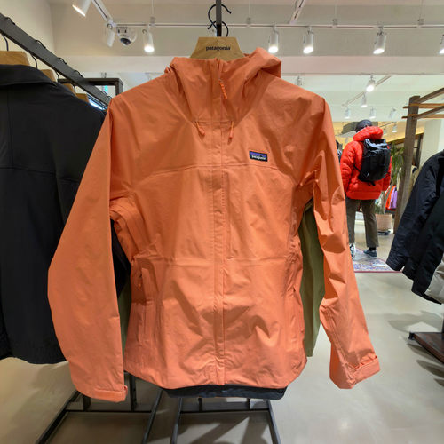 巴塔26年3L女款冲锋衣85246