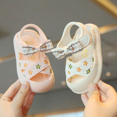 夏季婴儿软底学步鞋 凉鞋宝宝童鞋透气女童 魔术贴绣花防滑公主鞋