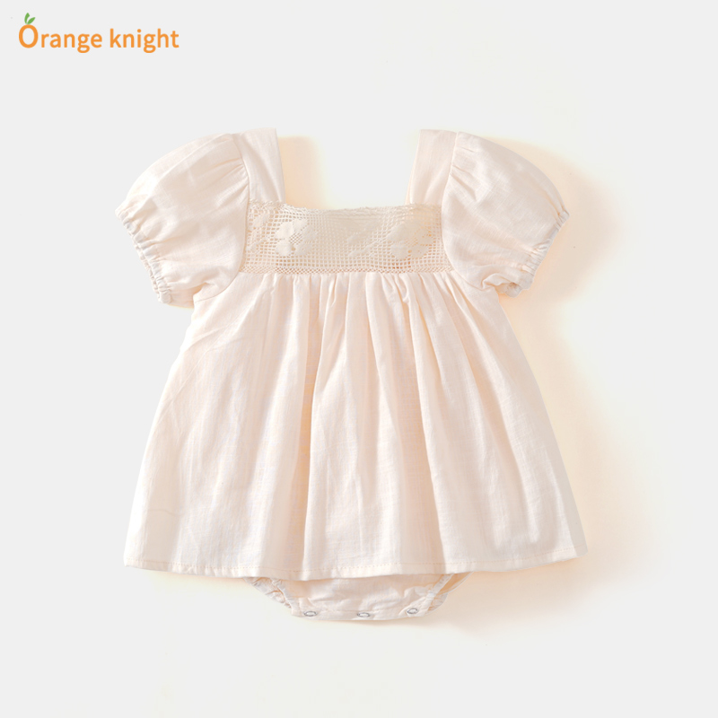 可爱婴儿公主裙露背拍照百天哈衣