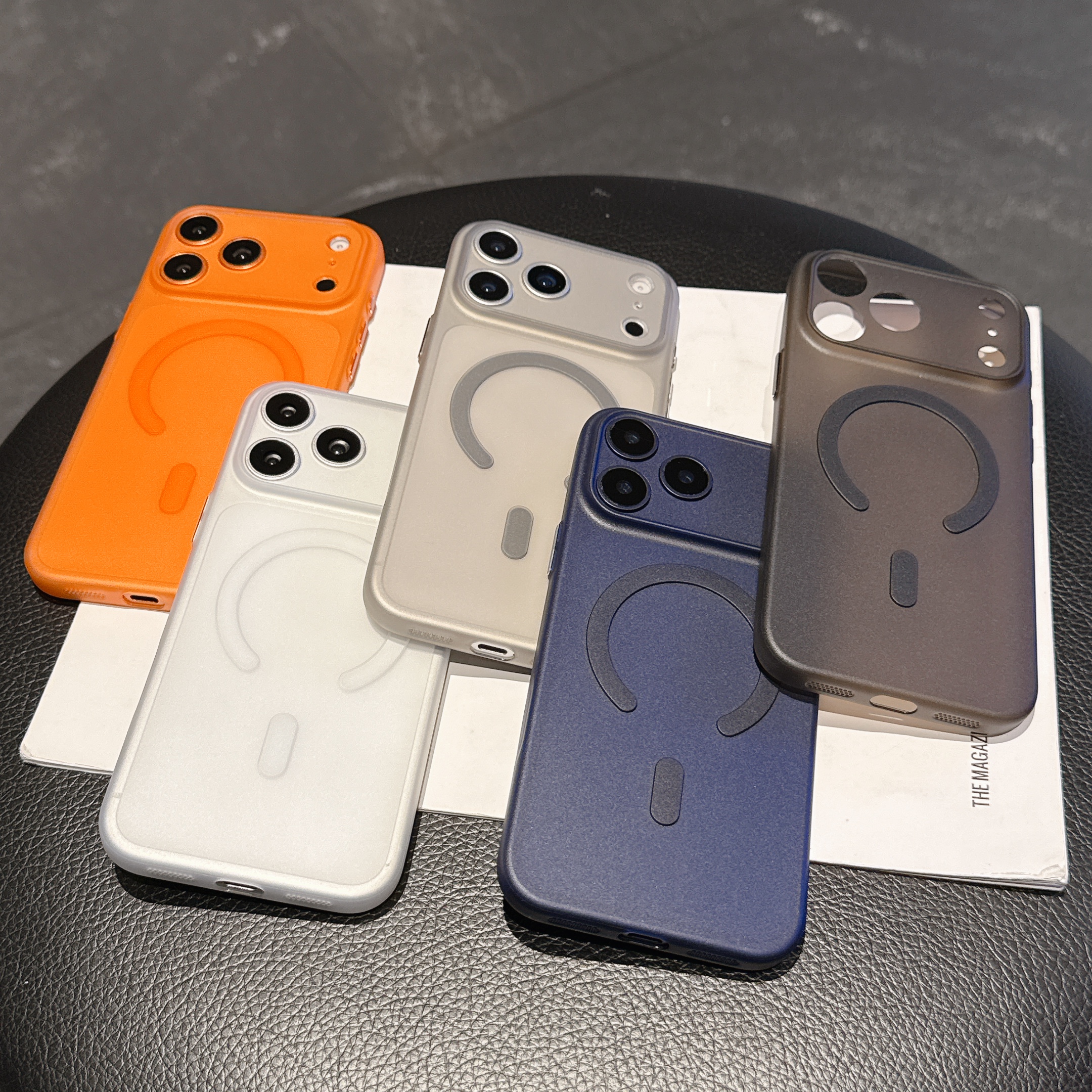 适用iphone17promax手机壳简约纯色magsafe磁吸苹果16新款15创意14pro男女款13超薄磨砂15pro全包防摔保护套