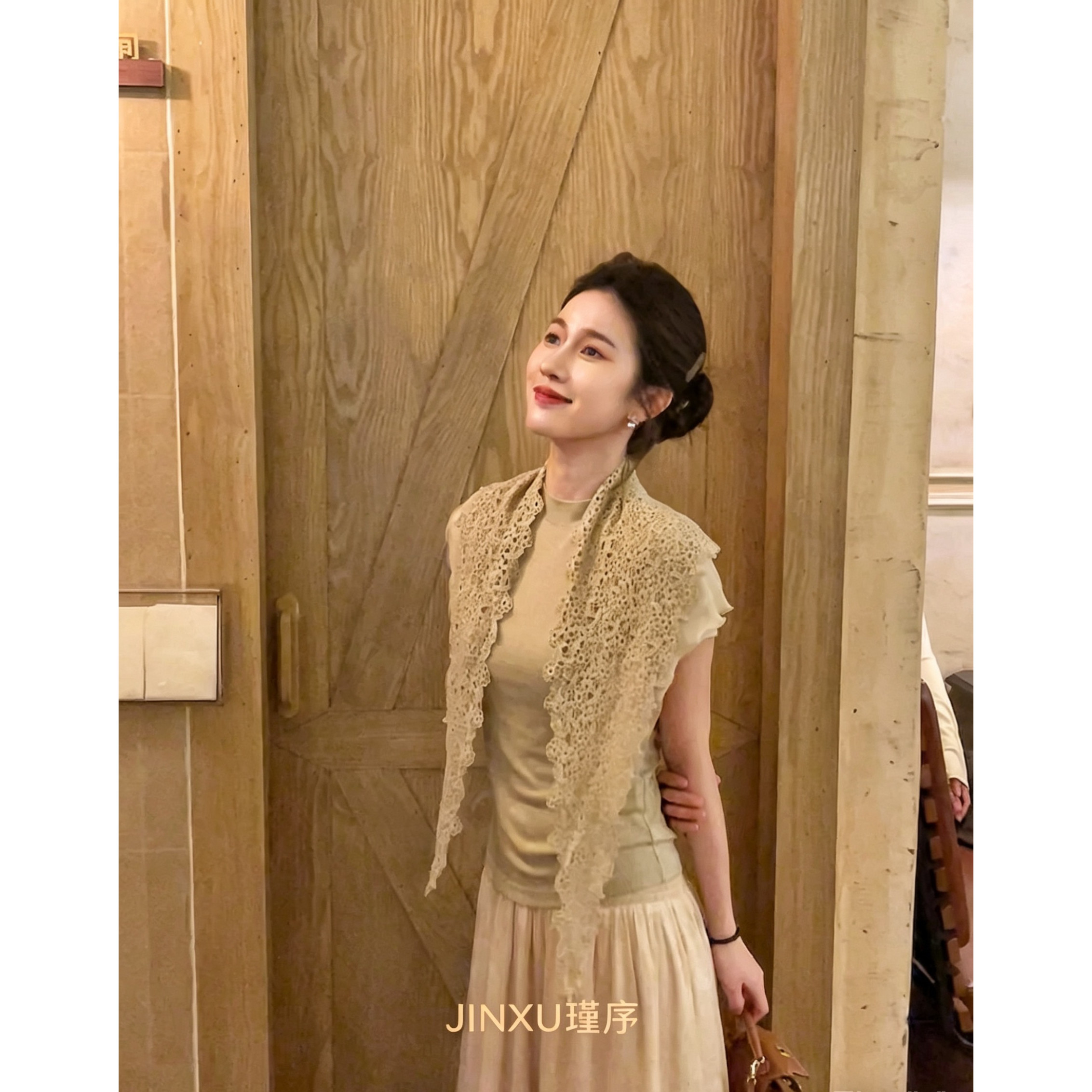 瑾序【青梧】显瘦减龄韩系披肩短袖上衣两件套JXXY002