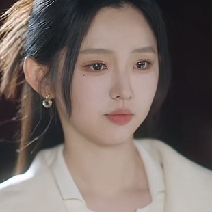 原版短剧夫人她专治不服3李柯以谢栖月同款耳环女高级感气质耳饰