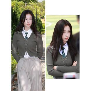 显瘦设计感长袖 修身 军绿色翻领绑带针织衫 欧洲灿若繁星虞书欣同款