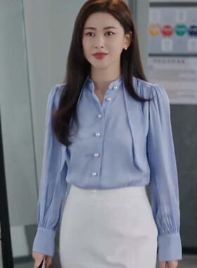 原版许密语纪朱珠同款衣服2026春夏款高级感蓝色珍珠扣长袖立领衬
