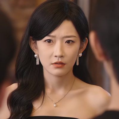 只为占有你韩雨彤姜也同款耳环